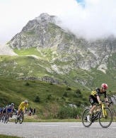 Ben O'Connor wins an 18th stage of the Tour de France without the expected battle between the favorites