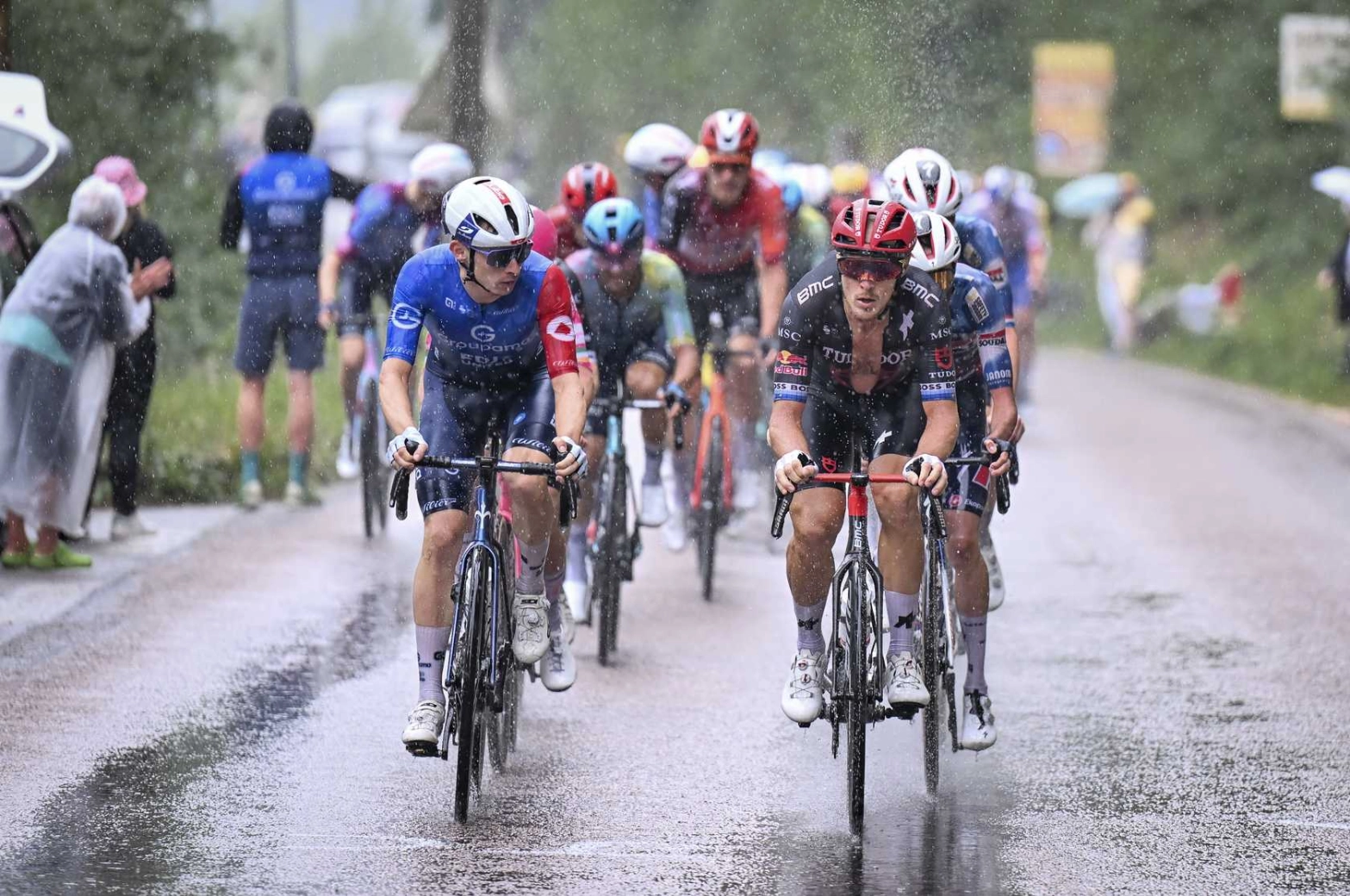 Kaden Groves steps out of his comfort zone to win stage 20 of the Tour de France