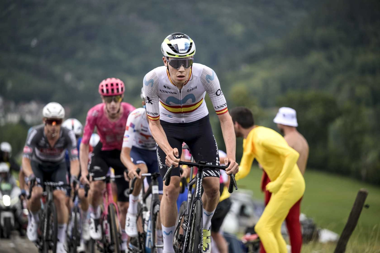 Kaden Groves steps out of his comfort zone to win stage 20 of the Tour de France