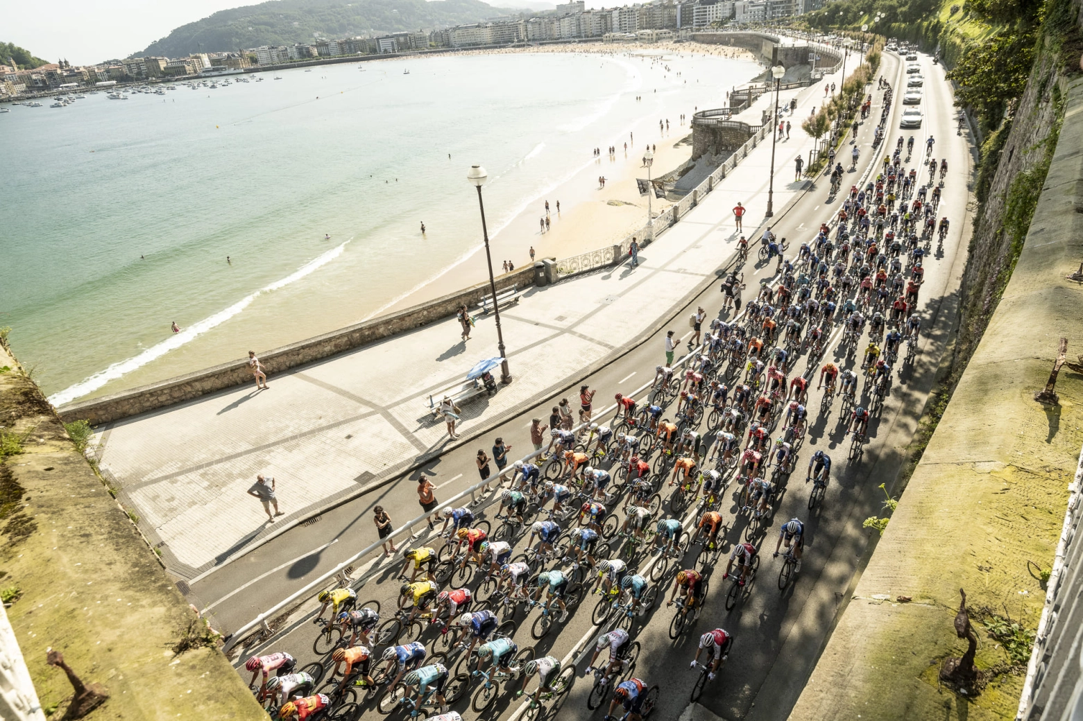 Evenepoel, Ayuso, Landa, and del Toro in the Clásica San Sebastián: schedules and how to watch