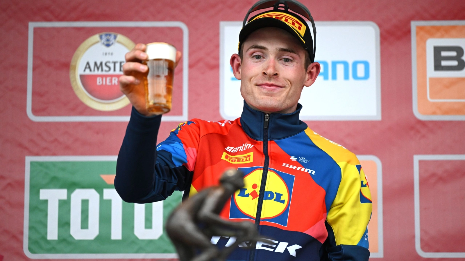 Evenepoel, Ayuso, Landa, and del Toro in the Clásica San Sebastián: schedules and how to watch