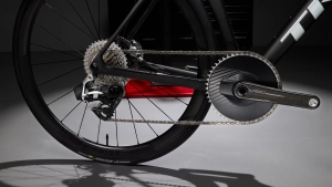 6.4 kg and ready to fly: Trek launches the new Madone Gen 8 with SRAM 1x transmission