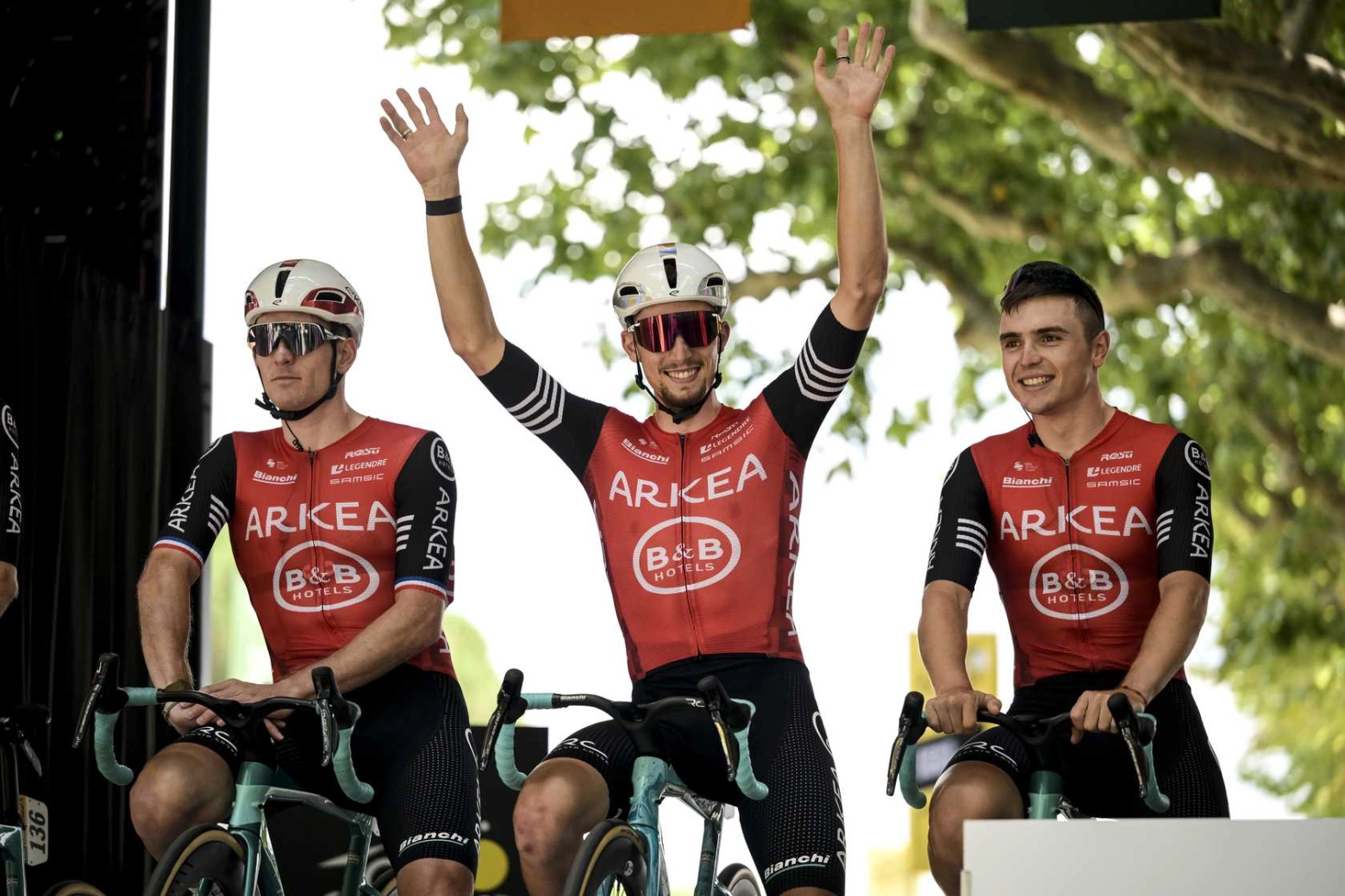 Which teams are in the fight to avoid relegation?