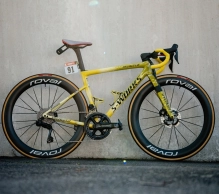 Is it for sale? The transparent saddle that everyone is asking about on the Tour
