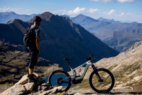 santa-cruz-heckler-2021-shimano-ep8/