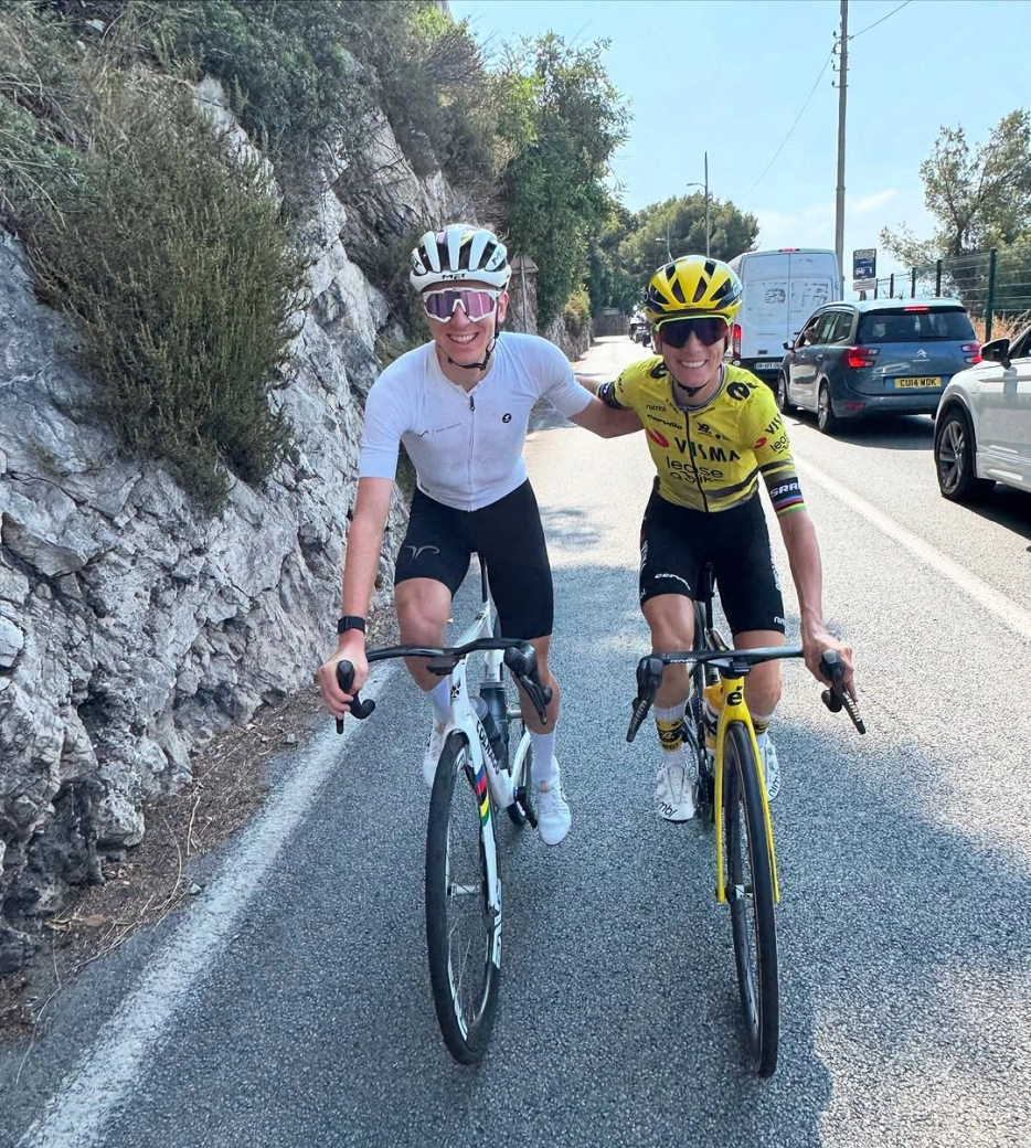"I had to ask him for a photo": Pauline trains with Pogacar after winning the Tour