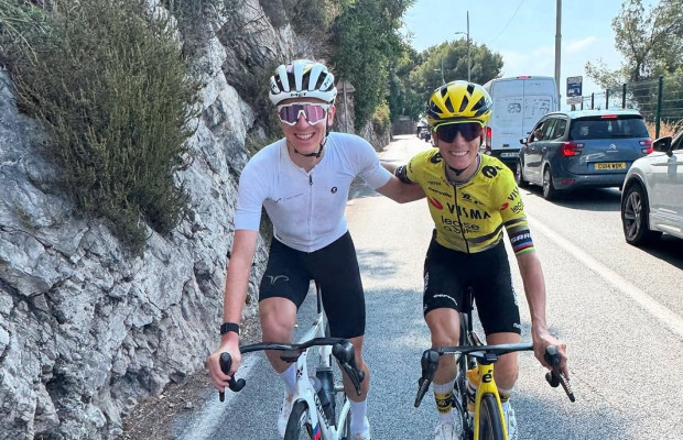 "Eu tinha que pedir uma foto": Pauline treina com Pogacar após vencer o Tour