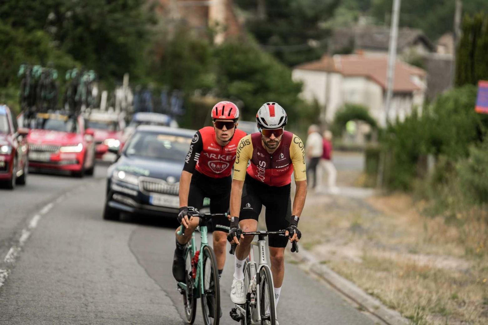 Will we see Van der Poel on another team? The new economic challenge of cycling