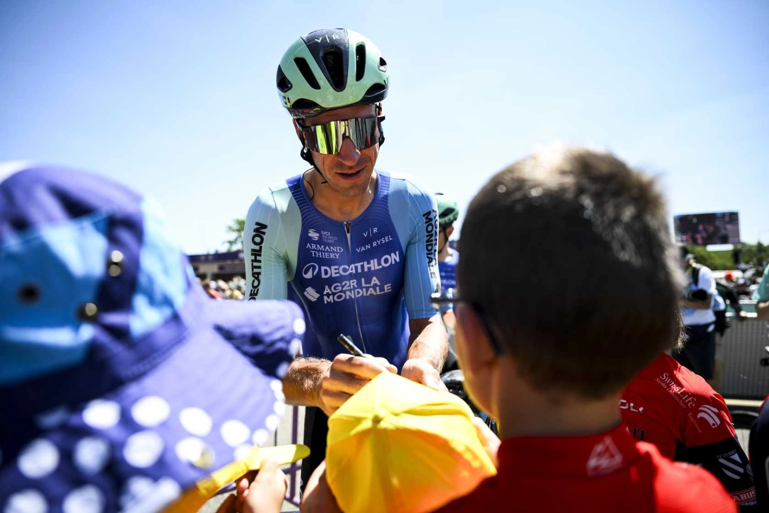 Will we see Van der Poel on another team? The new economic challenge of cycling