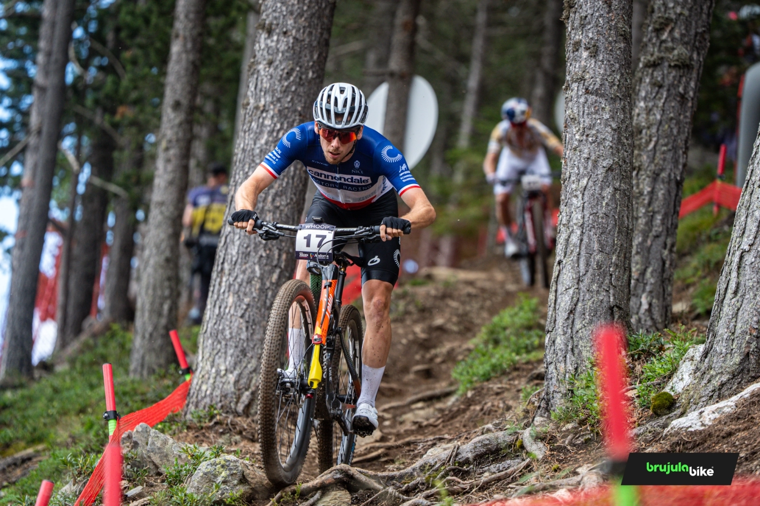 Van der Poel regresa en la Copa del Mundo XCO de Les Gets: favoritos, horarios y dónde ver