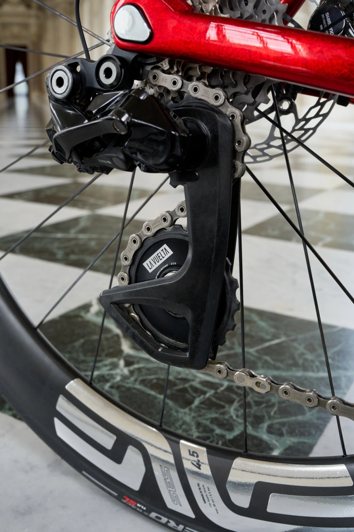 The exclusive Colnago C68 Rossa pays tribute to La Vuelta