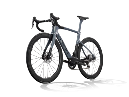 The return to school brings new colors for the Pinarello Dogma F