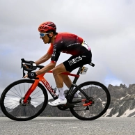 Geraint Thomas says goodbye to cycling and you can win a Pinarello