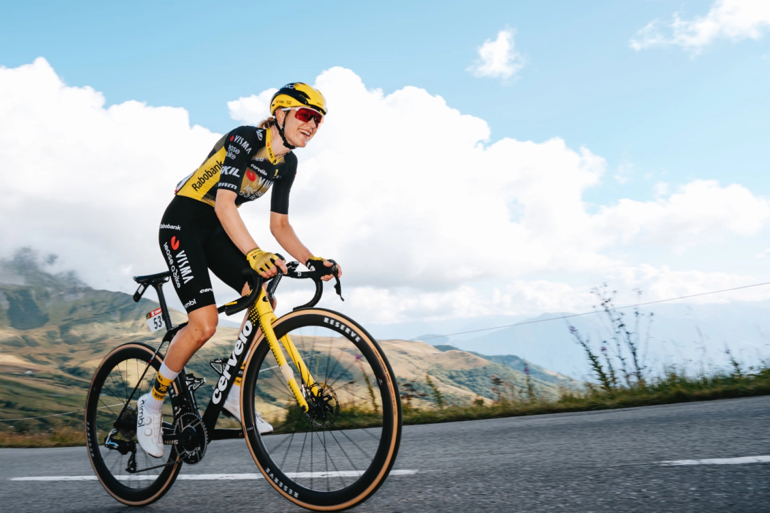 Cervélo boasts of lightness with its new R5 weighing just 5.97 kg