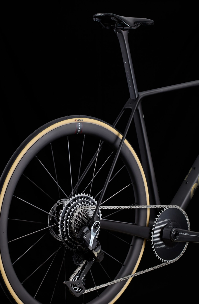 Cervélo boasts of lightness with its new R5 weighing just 5.97 kg