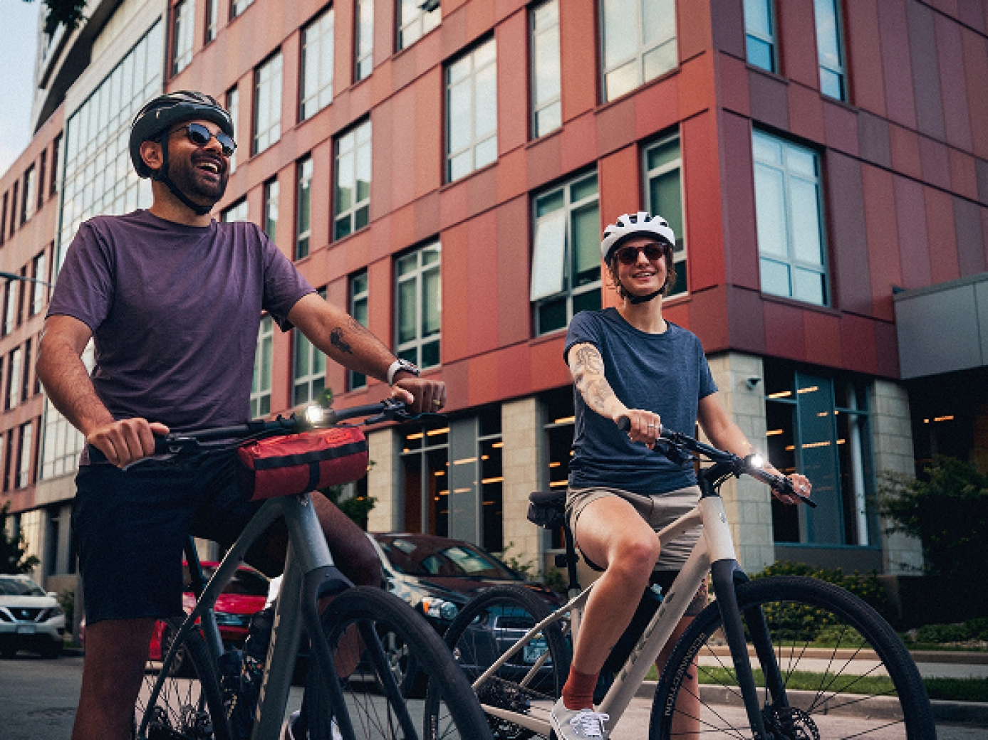 Visible up to 900 meters during the day: that's how the new Trek lights are