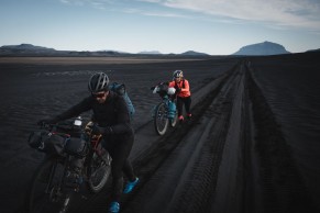 Bikepacking en Islandia con Emily Batty: episodio 2