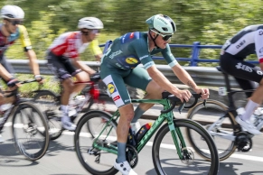 Almeida wins on the Angliru but cannot break Jonas Vingegaard's resistance