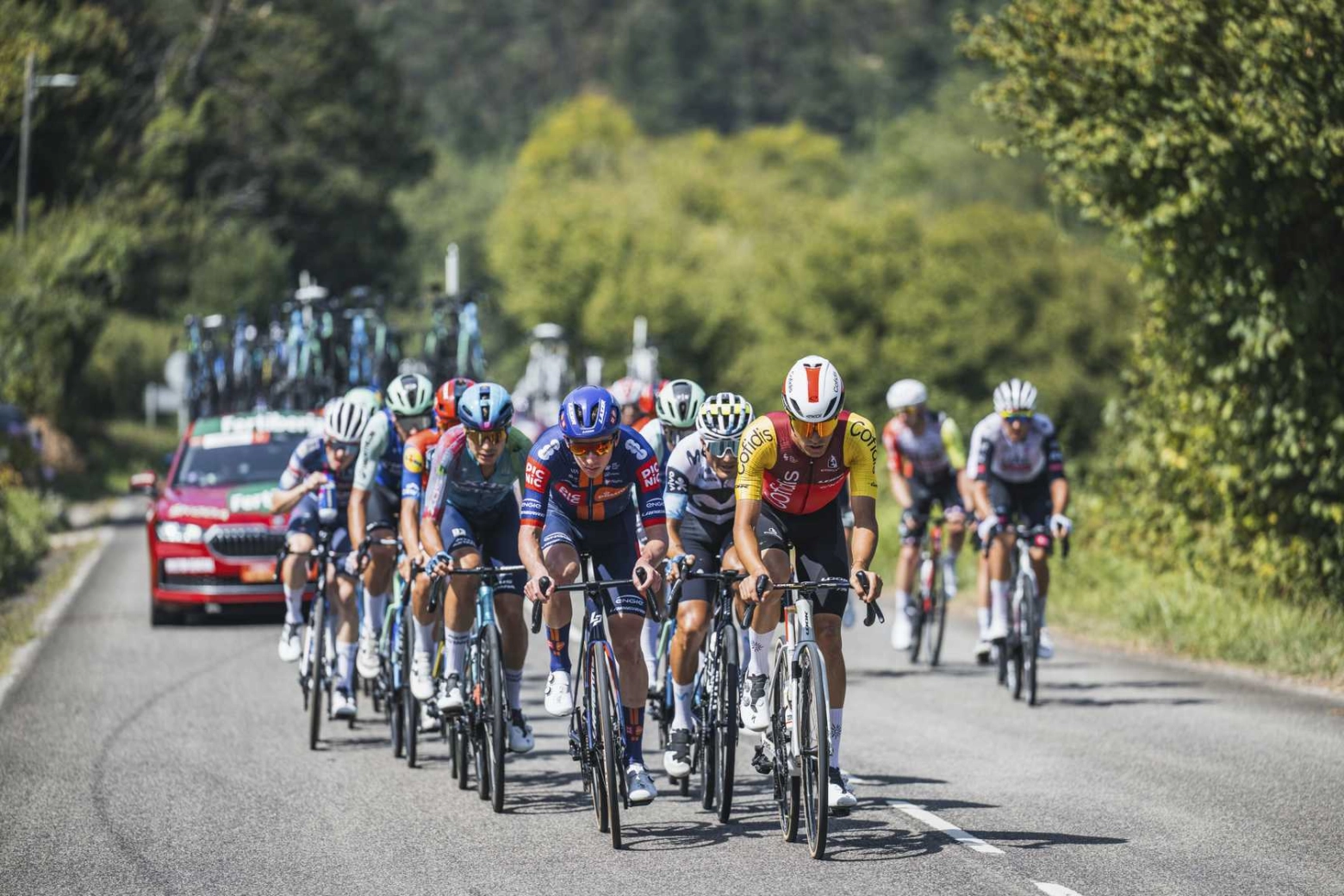 Marc Soler gives UAE Team Emirates-XRG the seventh victory in La Vuelta 2025