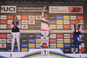 Vali Höll and Jackson Goldstone conquer the 2025 Downhill World Championship in Champéry