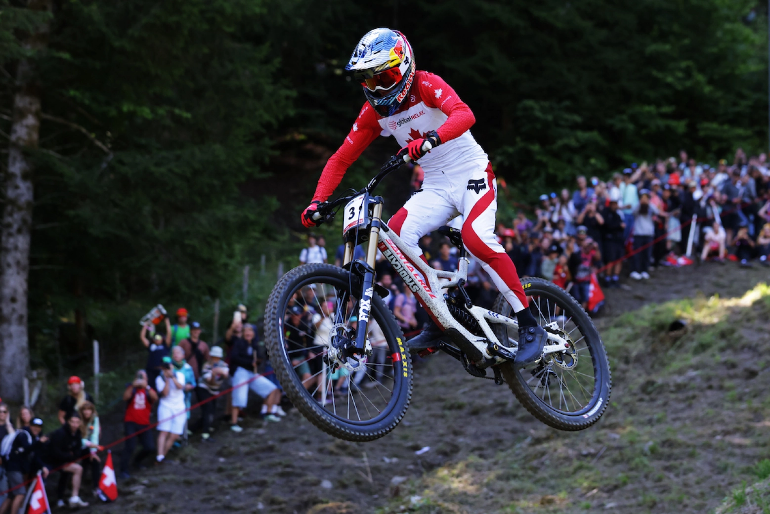 Vali Höll and Jackson Goldstone conquer the 2025 Downhill World Championship in Champéry