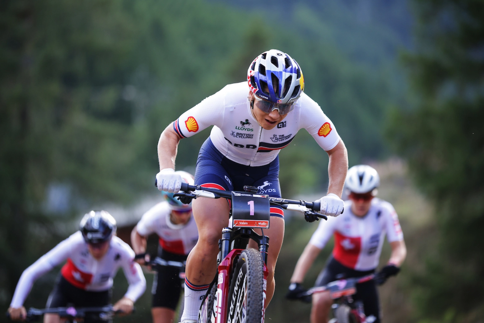 Alessandra Keller wins the 2025 Short Track World Championship to the delight of the local audience