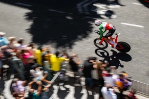 Filippo Ganna wins the inconsequential mini time trial of La Vuelta