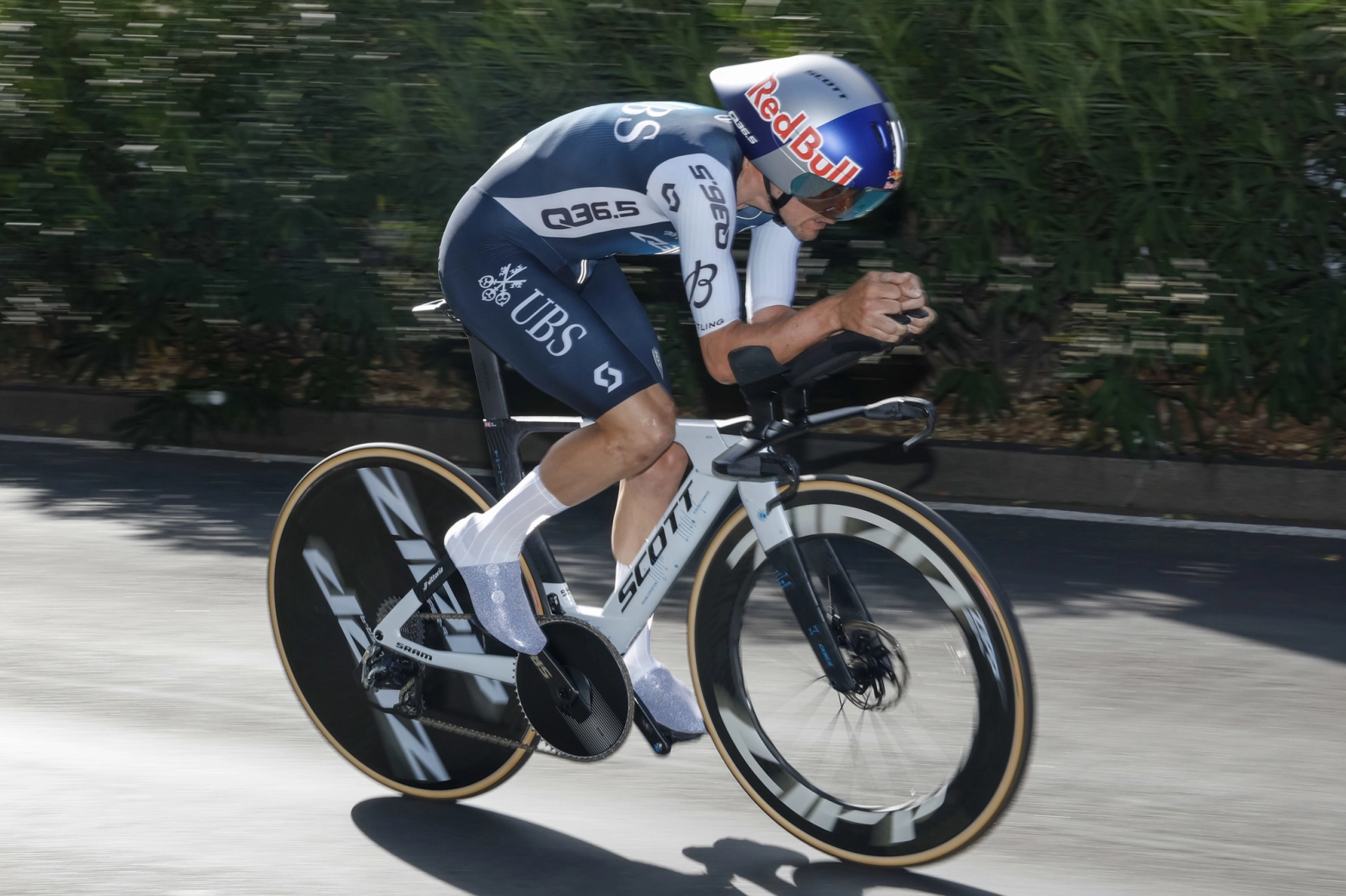 Filippo Ganna wins the inconsequential mini time trial of La Vuelta