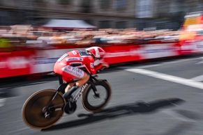 Filippo Ganna wins the inconsequential mini time trial of La Vuelta
