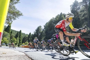 Vingegaard certifies his victory in La Vuelta 2025 with a stage win