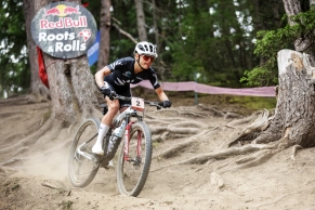 Jenny Rissveds fulfills the predictions and is proclaimed XCO world champion in Valais