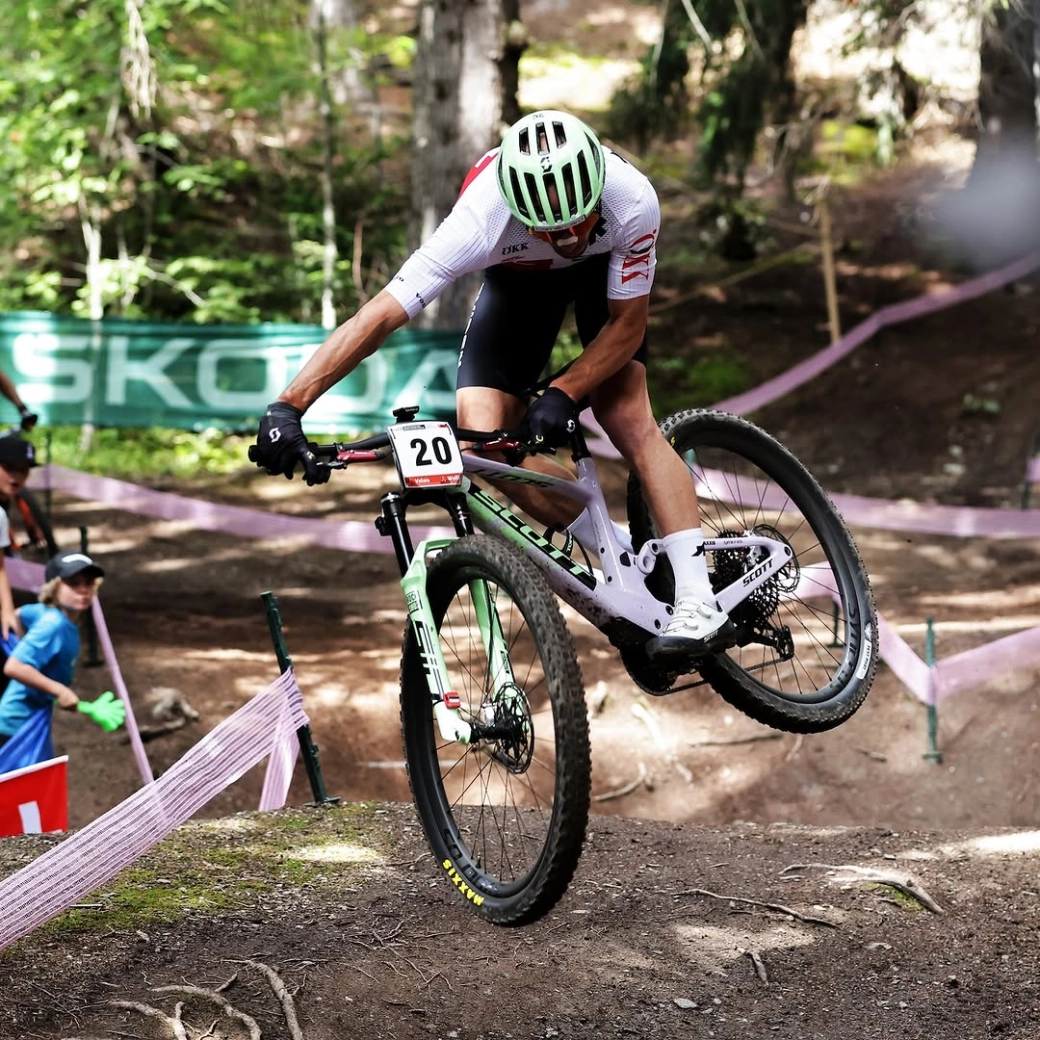 Nino Schurter arrived last at the World Championship and was a protagonist on the podium