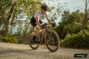 It is difficult to improve a bike that works very well: we tested the Specialized Diverge 4