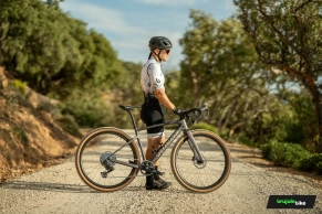 It is difficult to improve a bike that works very well: we tested the Specialized Diverge 4