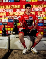Pidcock's mother was the one who came up with the improvised podium for La Vuelta