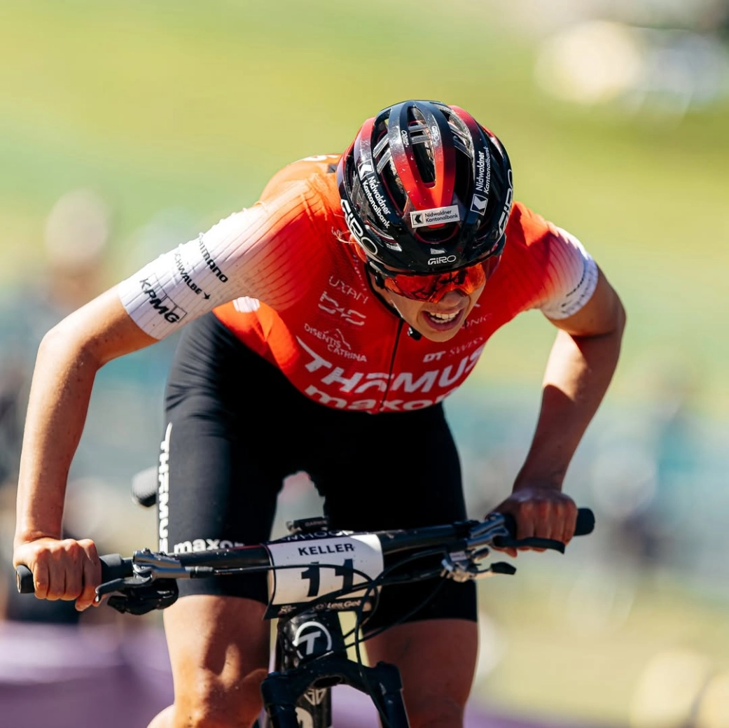 Alessandra Keller vence em Lenzerheide em uma das corridas XCO mais emocionantes do ano