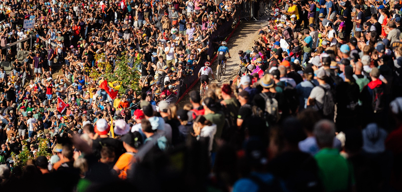 Nino Schurter transformou o XCO para sempre: estilo, bicicletas, circuitos e métodos de treinamento
