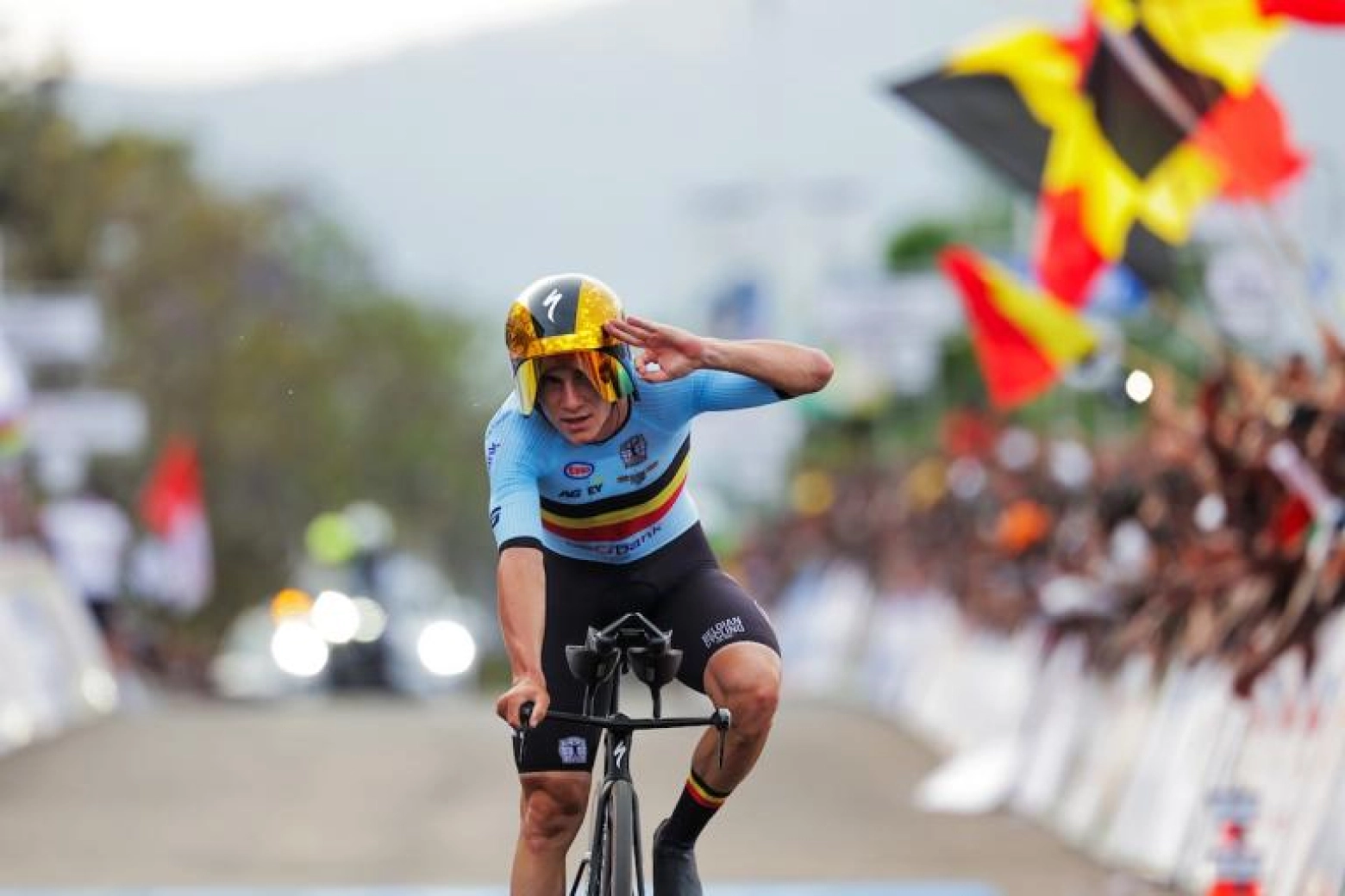 Est-ce que Pogacar est moins favori pour le Tour du Monde après ce qui s'est passé dimanche?