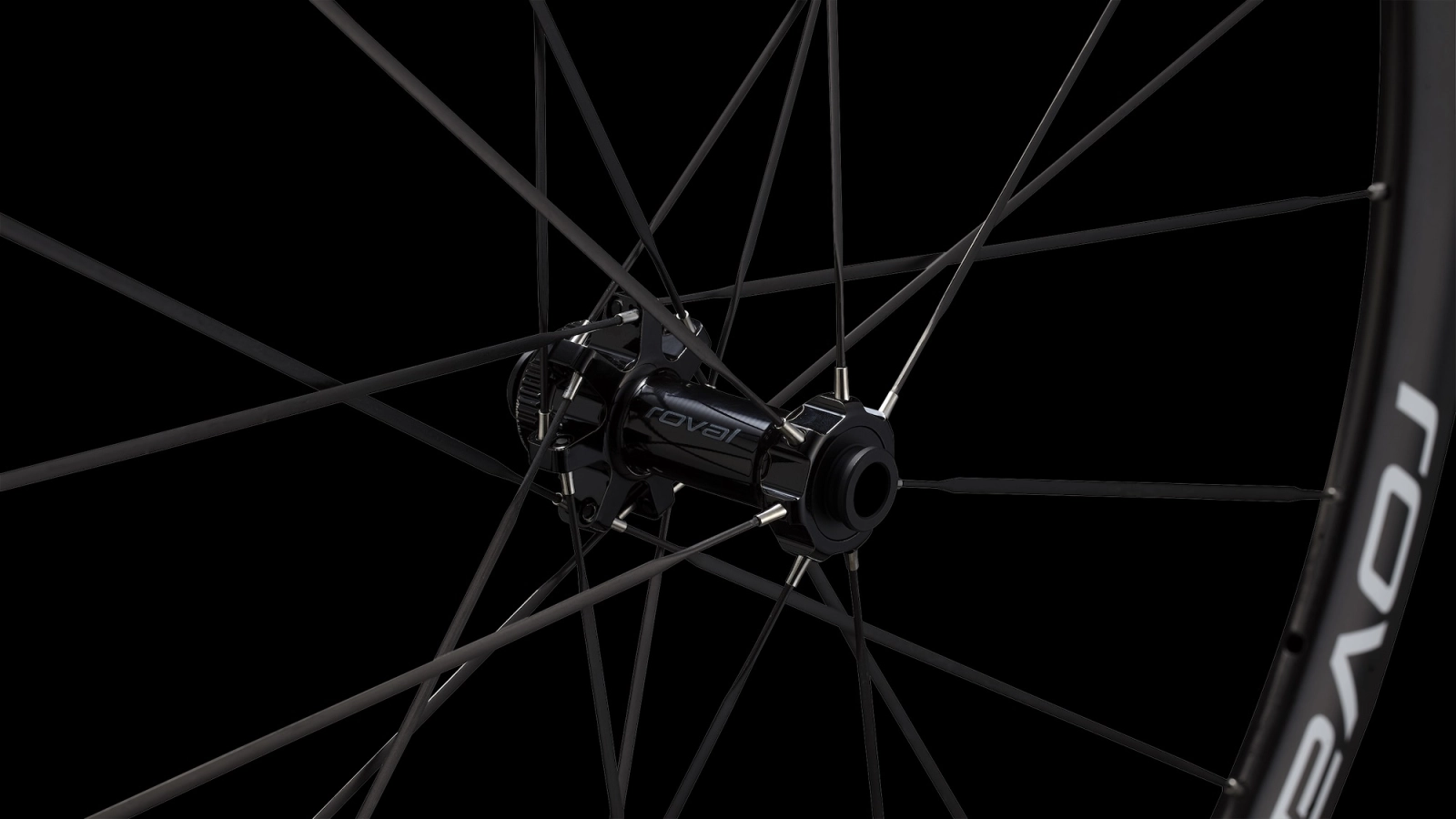 Specialized presenta las ruedas Alpinist CLX III con radios de carbono y el nuevo manillar Alpinist Cockpit II