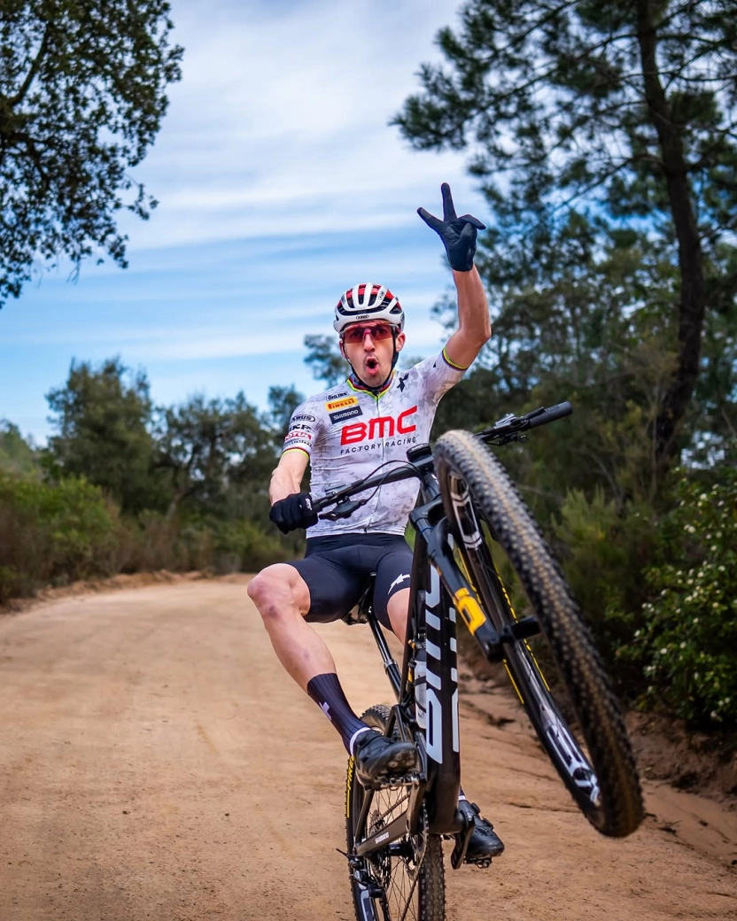 El SCOTT SRAM se queda, pero otros equipos históricos del XCO están en la cuerda floja