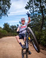The SCOTT SRAM team stays, but other historic XCO teams are on the brink