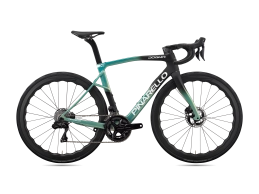 Pinarello Dogma X: three new colors for the most advanced gran fondo bike from the brand