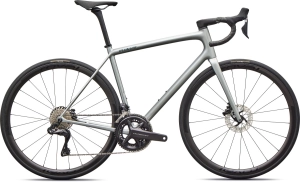 The lightest series frame on the planet is renewed: Specialized Aethos 2