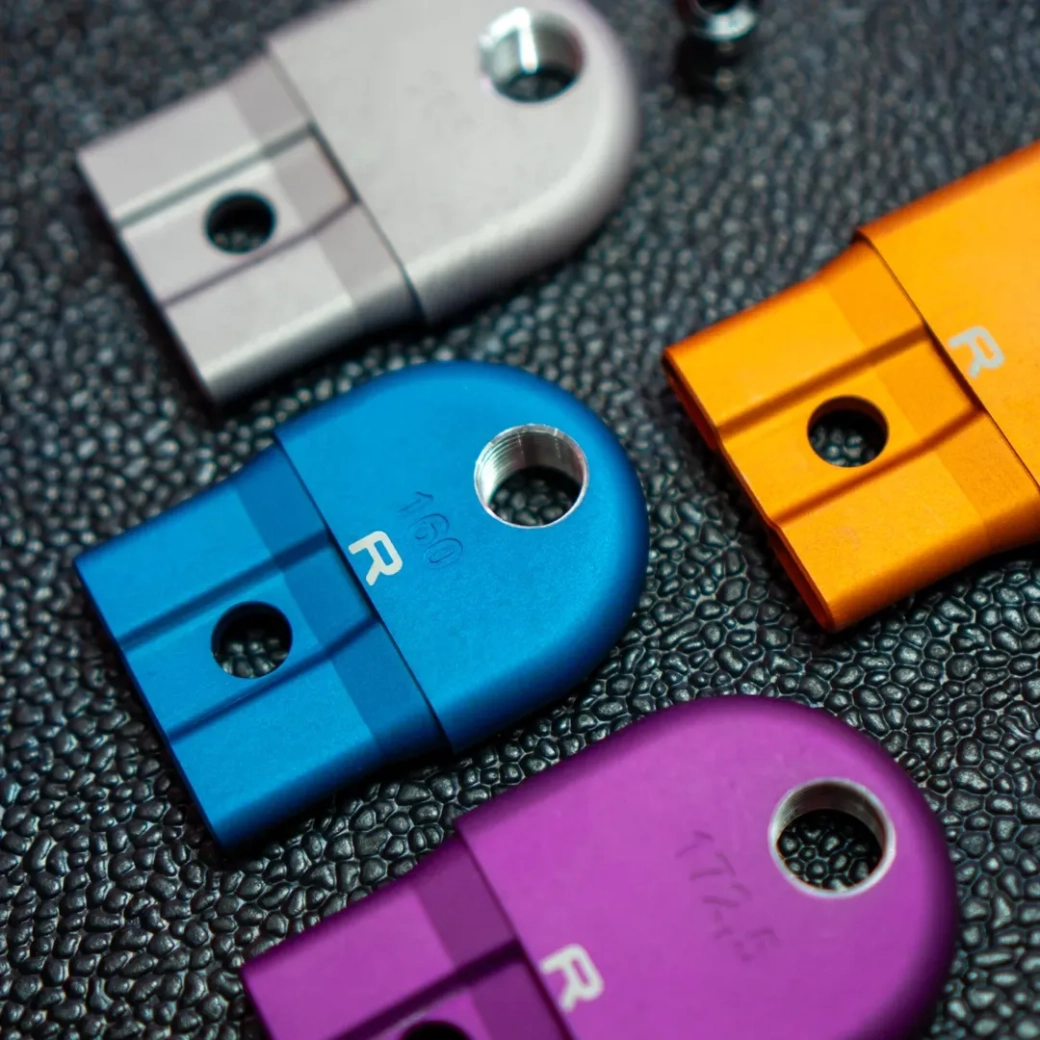 These SRM cranks allow you to change the length with interchangeable tips