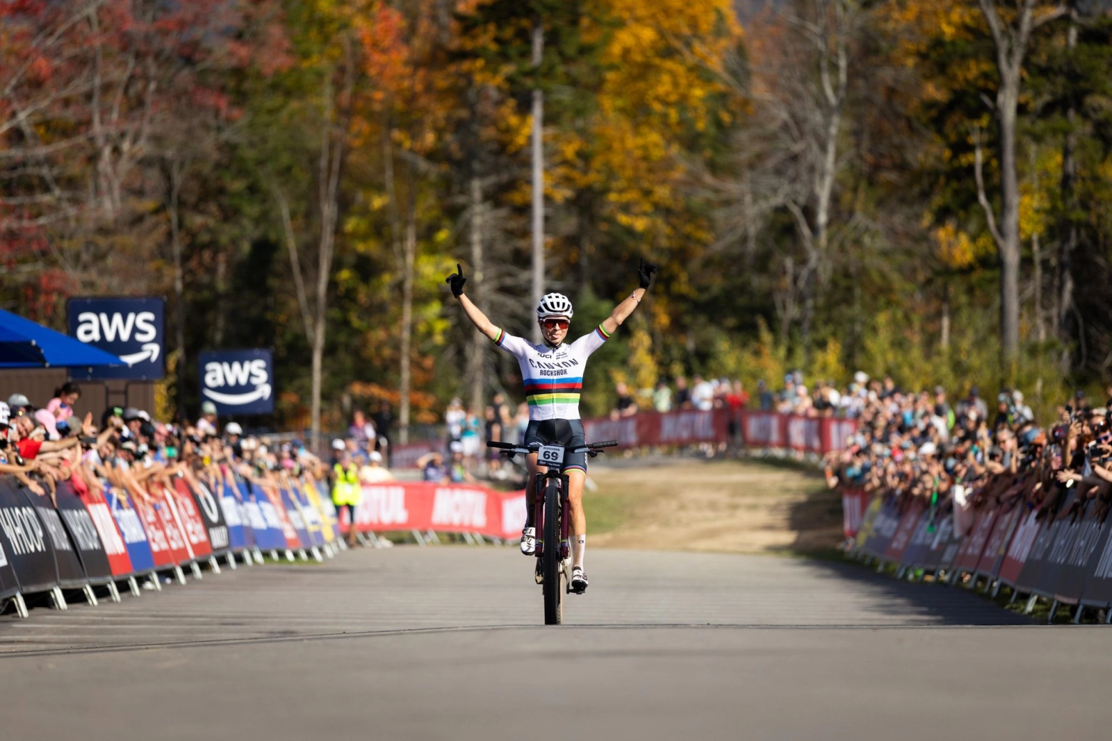 Dominio total de Jenny Rissveds en Lake Placid