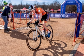 Tom Pidcock goes for the rainbow jersey at the 2025 Gravel World Championships