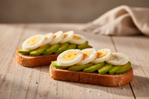What to eat in the afternoon if you are a cyclist: 5 perfect snacks to avoid raiding dinner