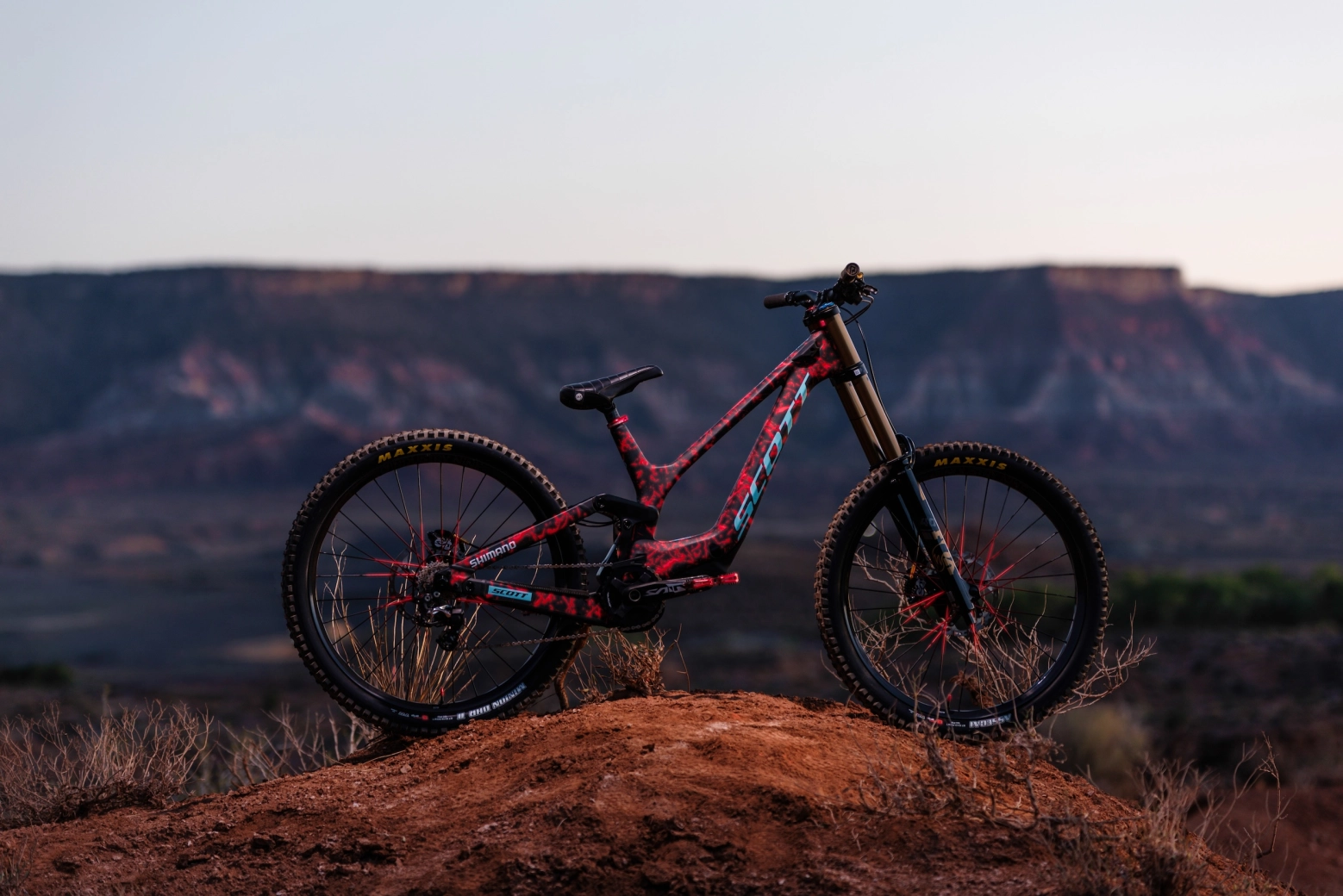 Vaea Verbeeck's SCOTT Gambler for the Red Bull Rampage 2025