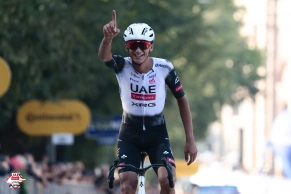 El UAE ya es el mejor equipo de la historia y tiene a tiro un récord único