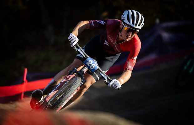 La Copa del Mundo XCO pone fin a la temporada esta noche en Mont-Sainte-Anne